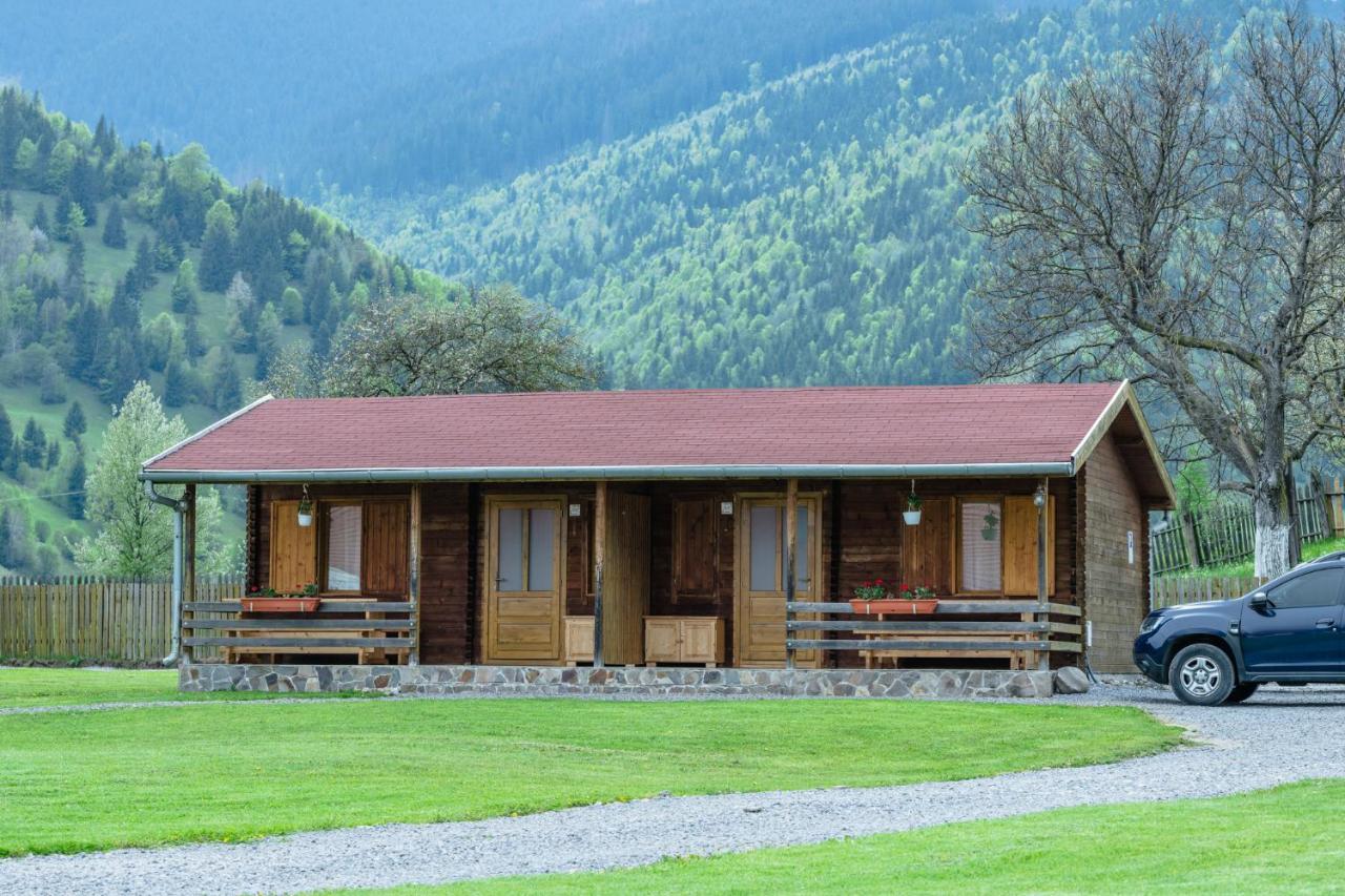 Biotour Camping & Restaurant Ghimeş-Făget Exterior foto